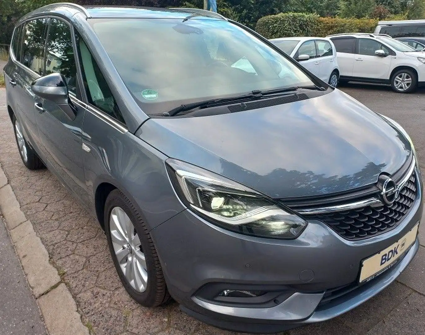 Opel Zafira C Tourer 2,0 CDTi Aut Klima SHZ Navi LED Grijs - 2