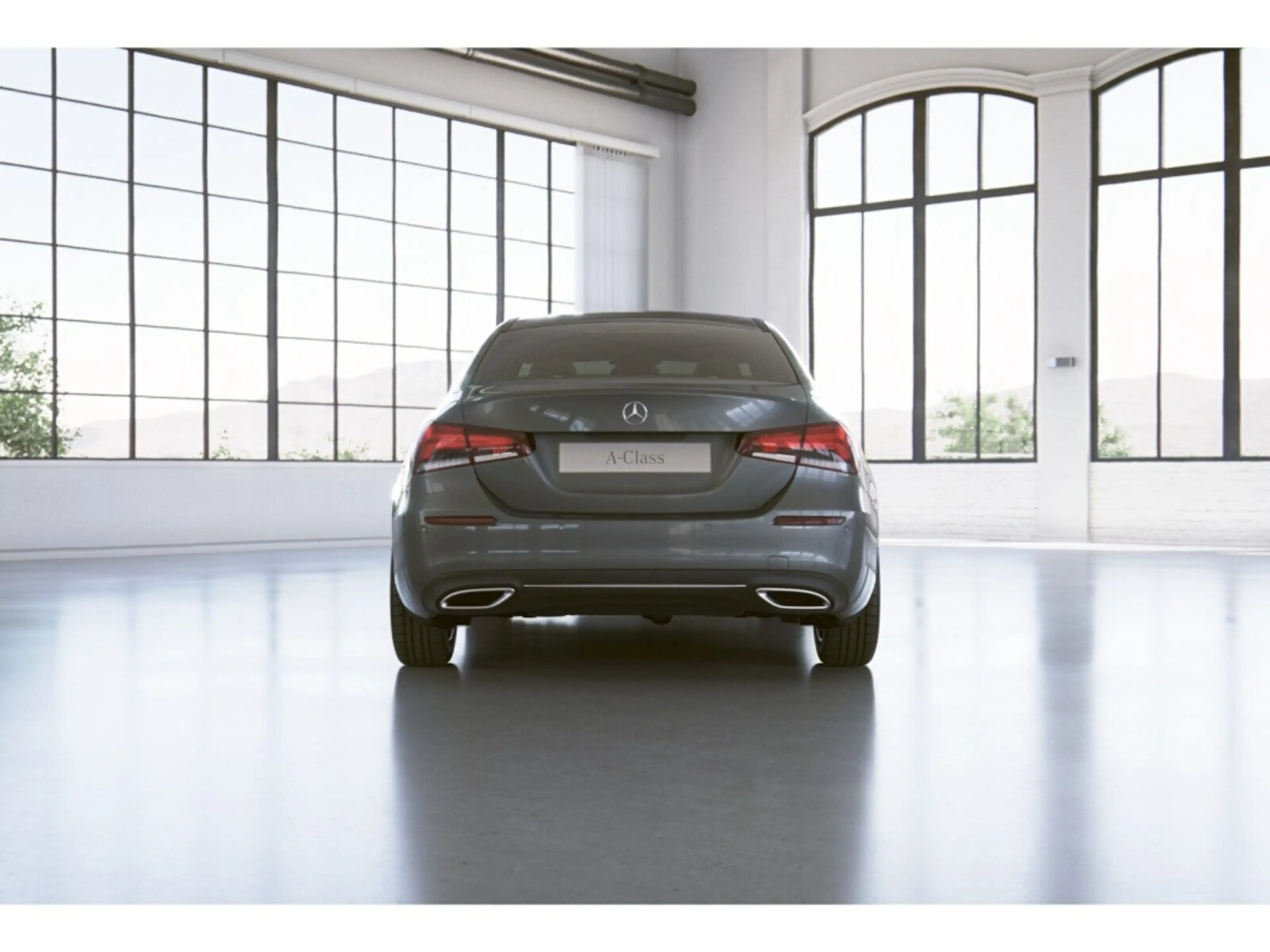 Mercedes-Benz A 250 4MATIC Limousine Pano+Progressive+Distr — photo 6