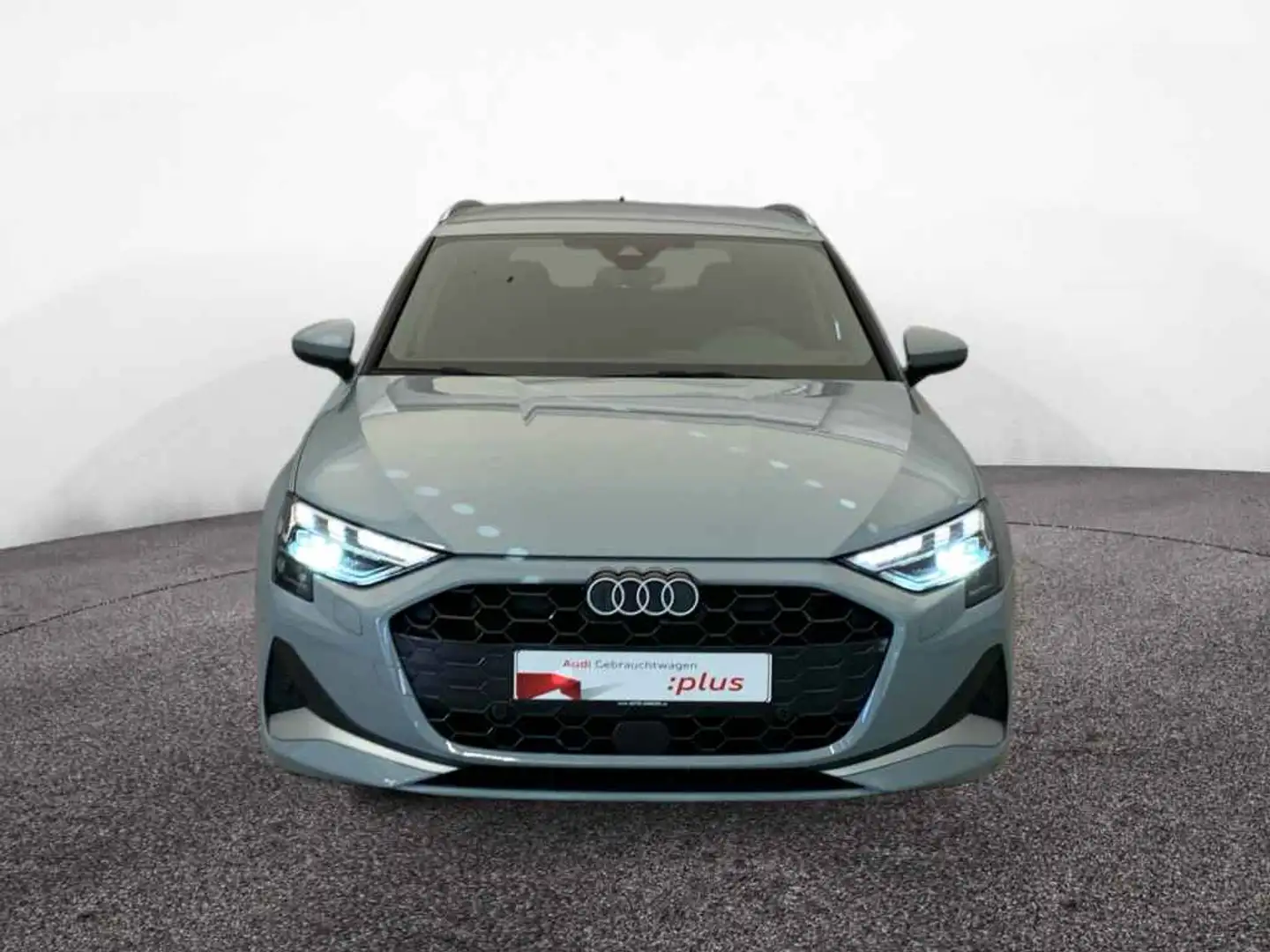 Audi A3 Sportback advanced 35 TDI *LED*ACC*NAVI*R-CAM Grau - 2