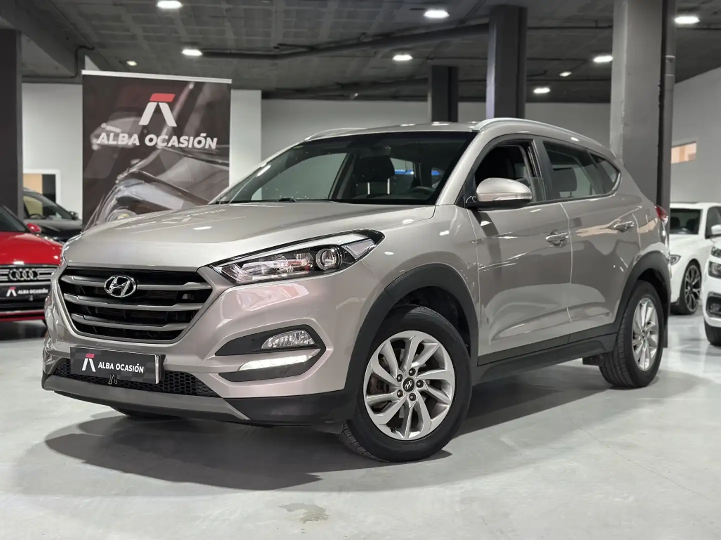 Hyundai TUCSON 1.7CRDI BD Klass 4x2 Beige - 1
