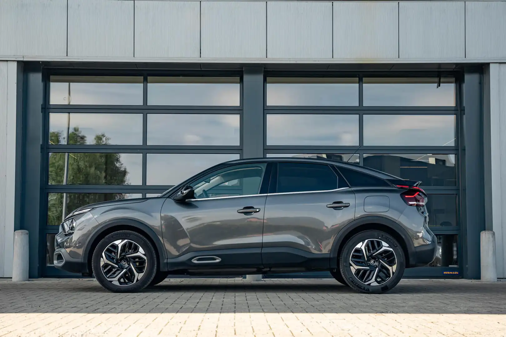 Citroen C4 Automaat 130pk | a. Camera | Dodehoekd. | Navi.... Gris - 2