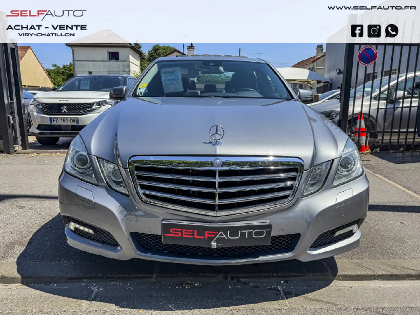 Mercedes-Benz E 220 220 CDI BE AVANTGARDE EXECUTIVE BA Gris - 2