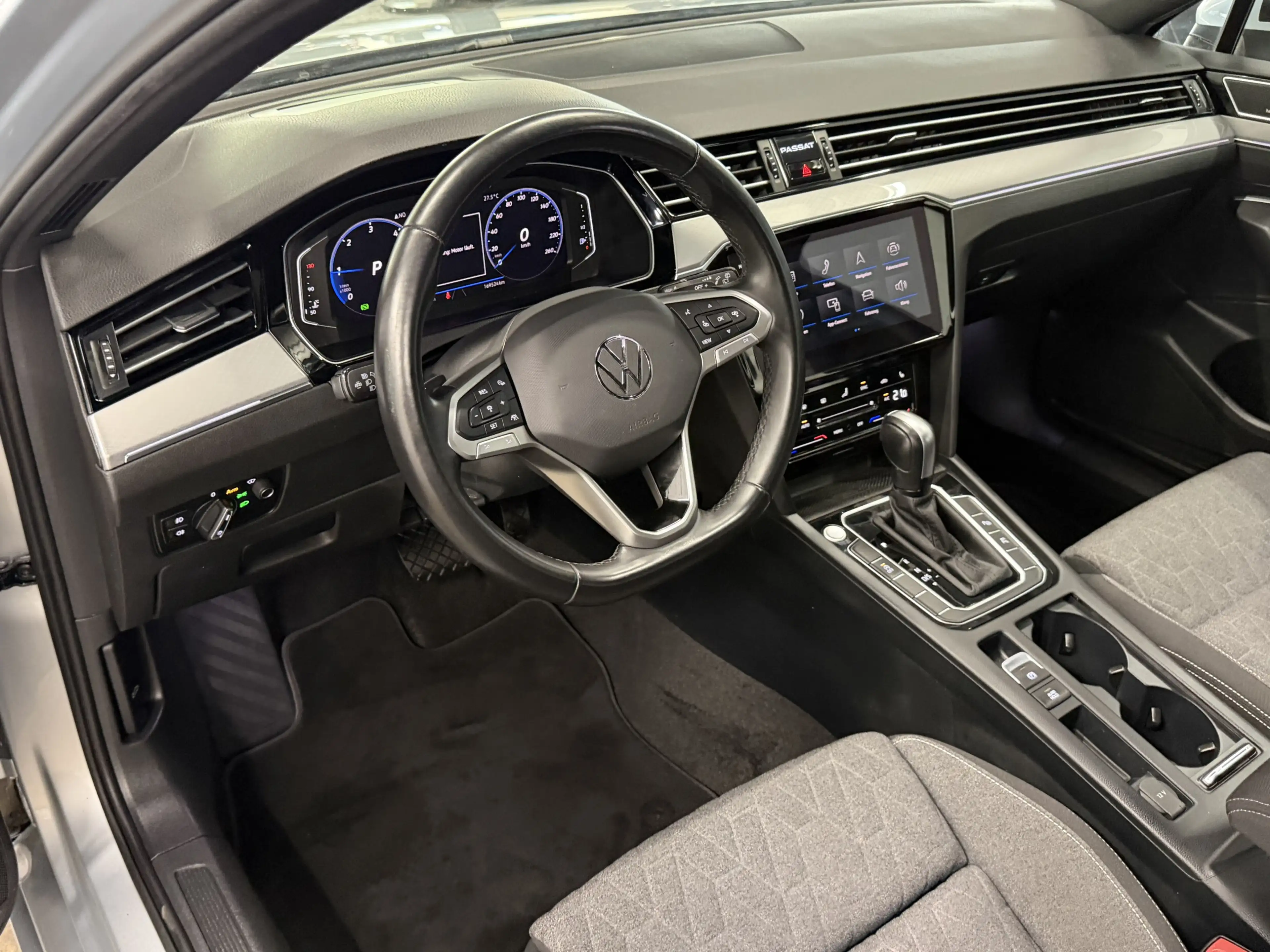 Volkswagen Passat Variant 2.0 TDI SCR DSG Business | ACC — photo 9
