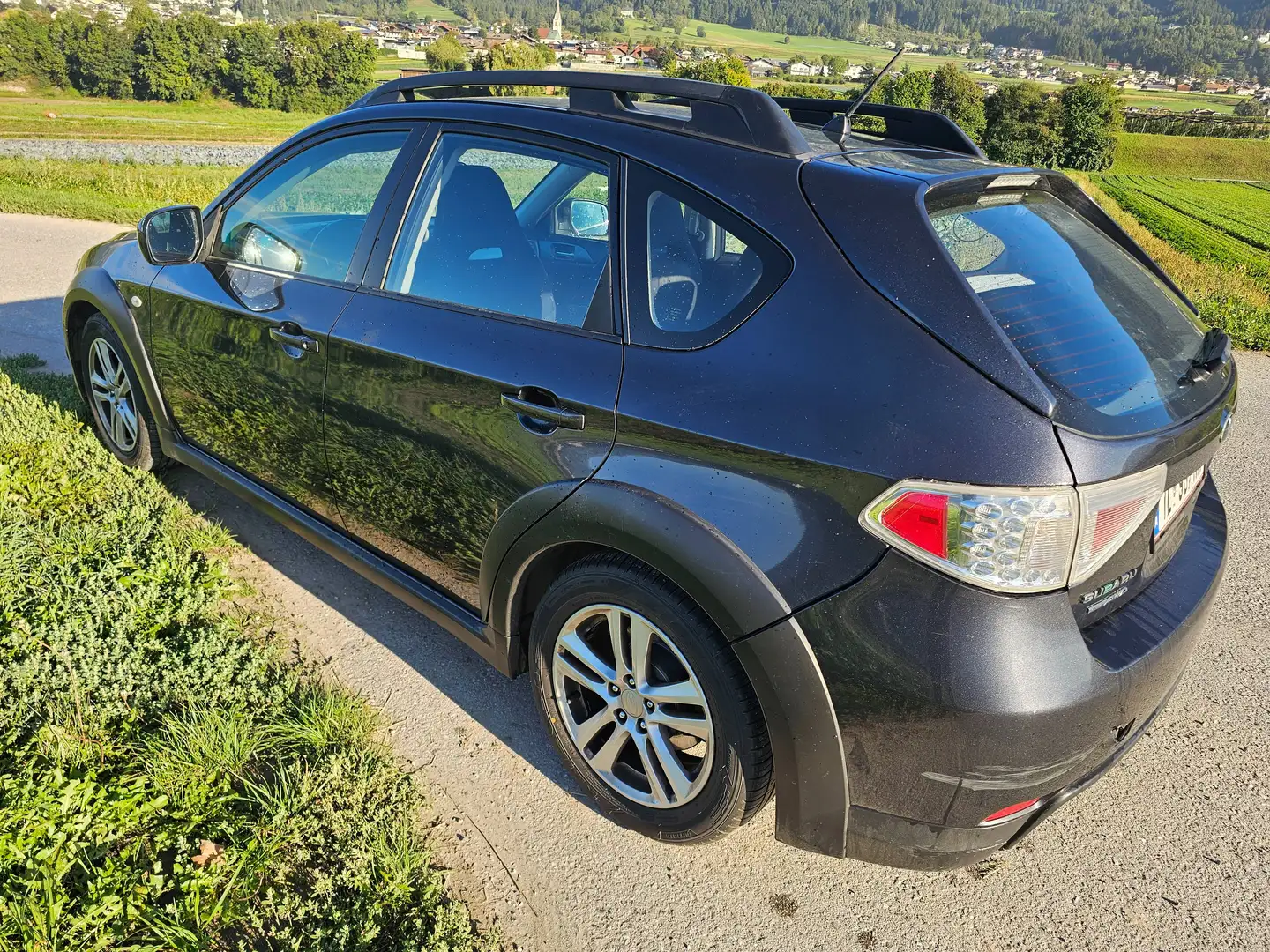 Subaru Impreza Impreza Hatchback 2,0D XV XV Schwarz - 2