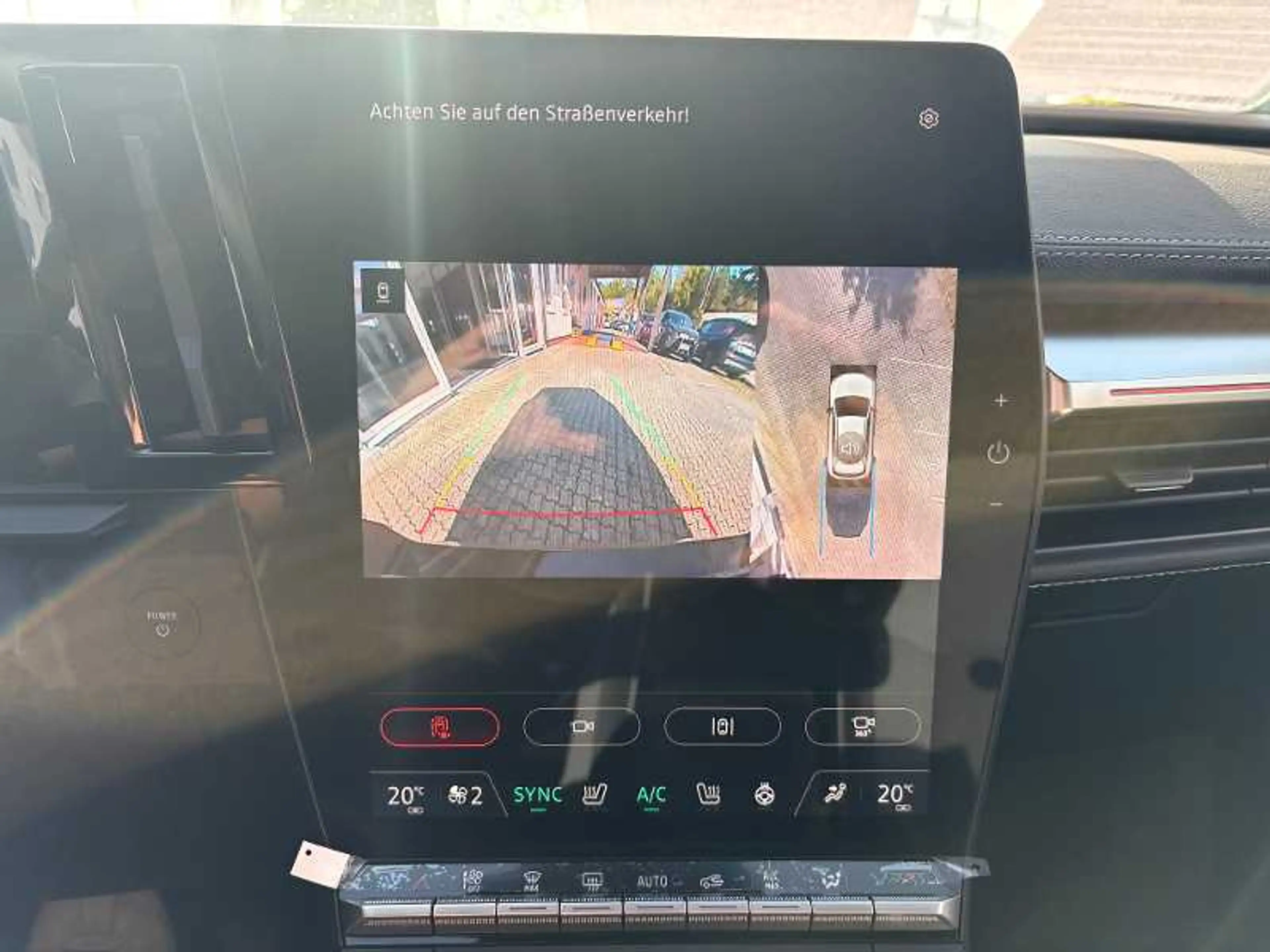 Mitsubishi Eclipse Cross Diamant TOP 87 kWh (22kW) — photo 10