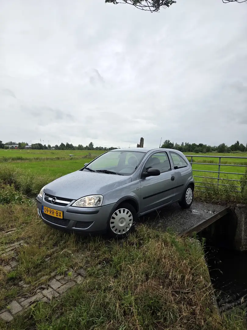 Opel Corsa 1.2-16V Rhythm Grijs - 2