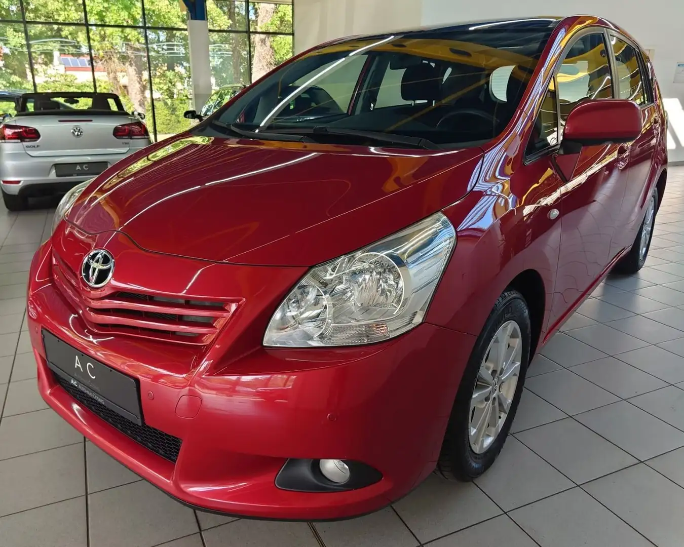 Toyota Verso Edition,Automatik,Panorama,7-Sitzer Rosso - 1