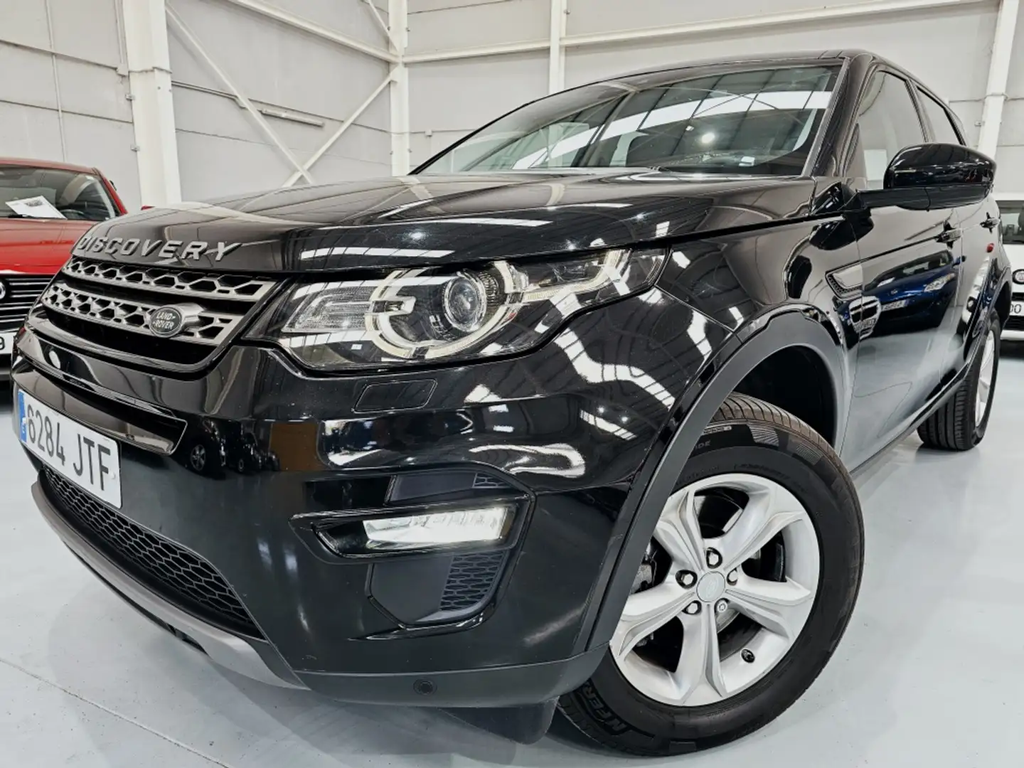 Land Rover Discovery Sport 2.0TD4 SE 4x4 Aut. 150 Negro - 2