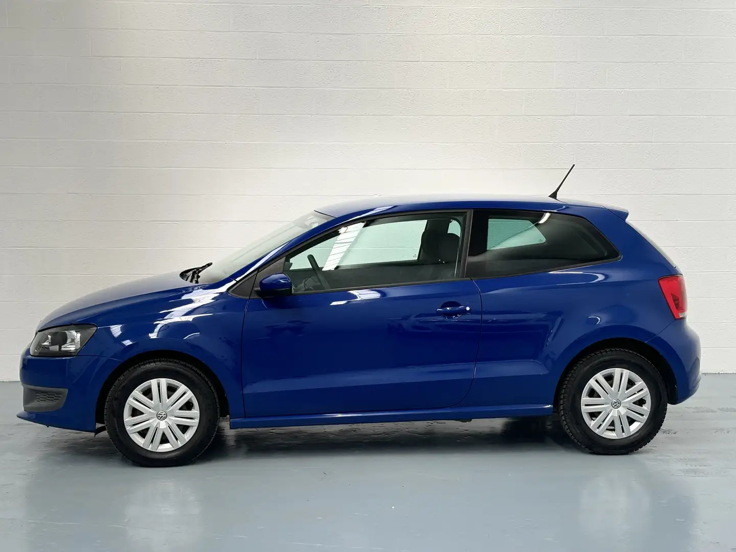 Volkswagen Polo 1.2i Trendline Blauw - 2