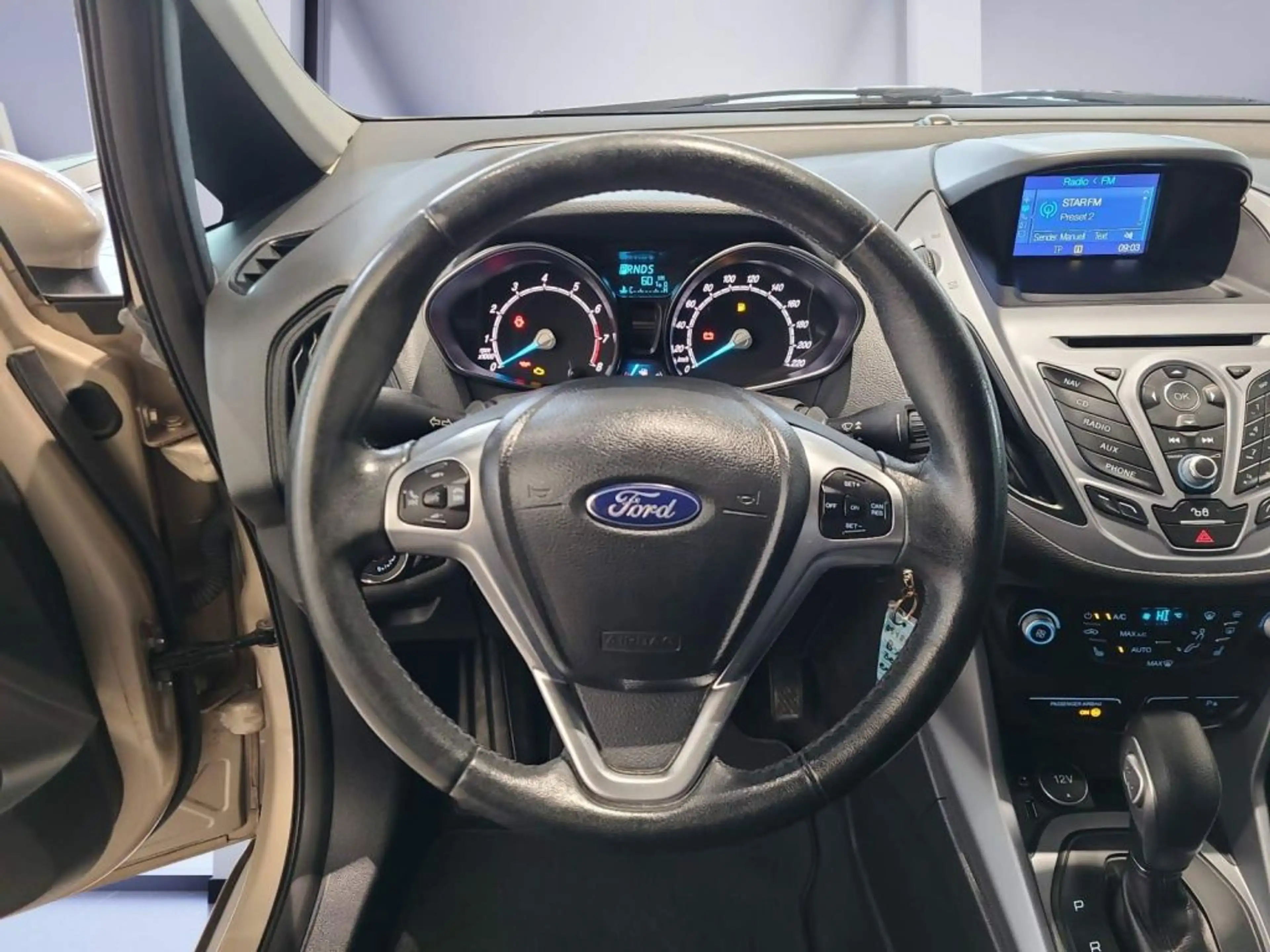 Ford B-Max 1.6 Aut. COOL&CONNECT — photo 11