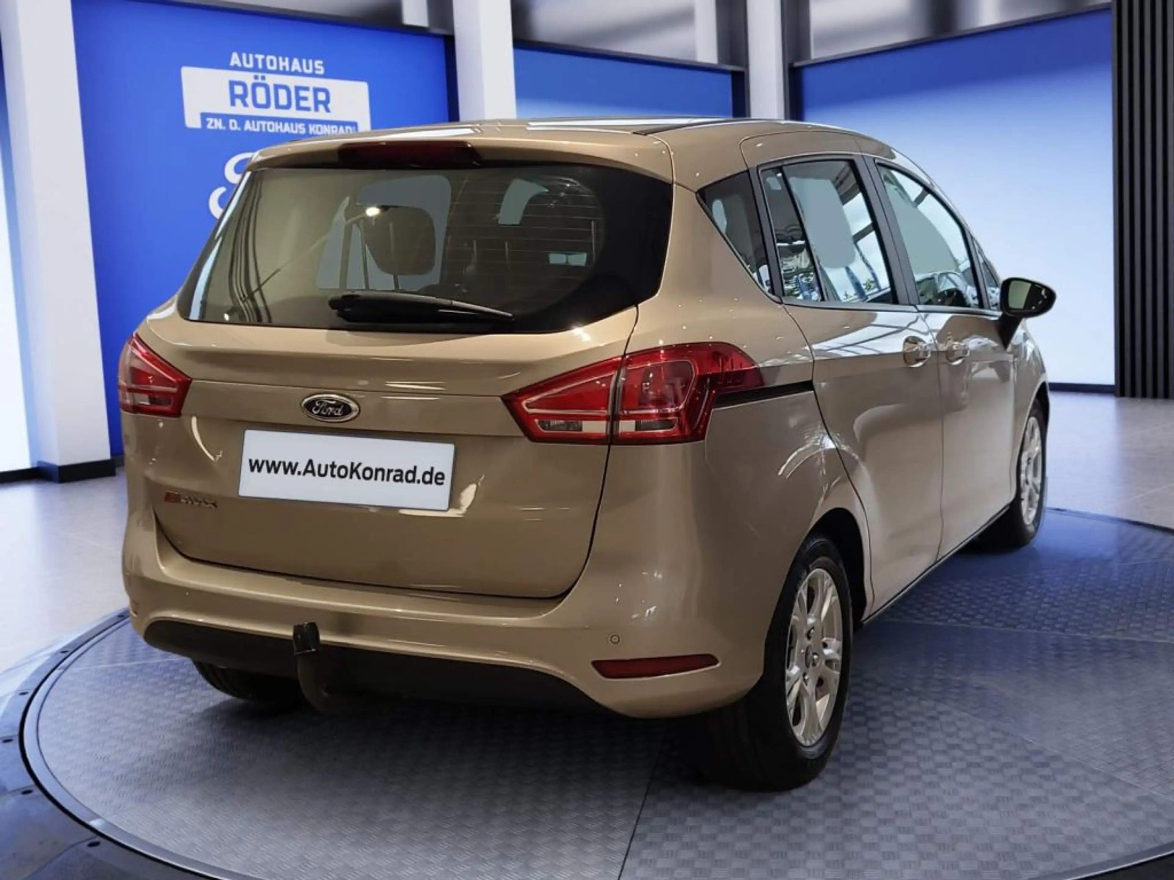 Ford B-Max 1.6 Aut. COOL&CONNECT — photo 5