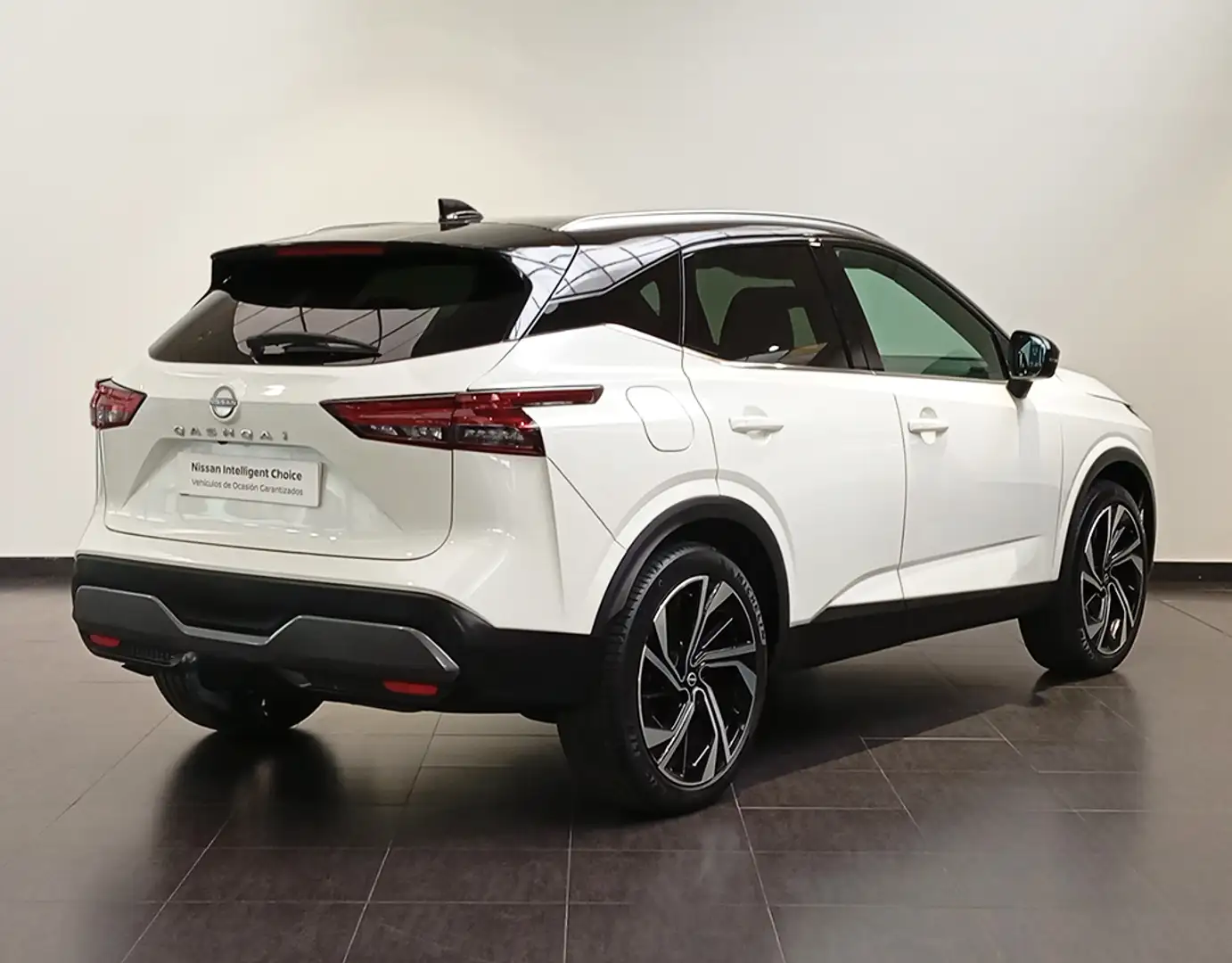 Nissan Qashqai 1.3 DIG-T mHEV 12V Tekna 4x2 Aut. 116kW - 2