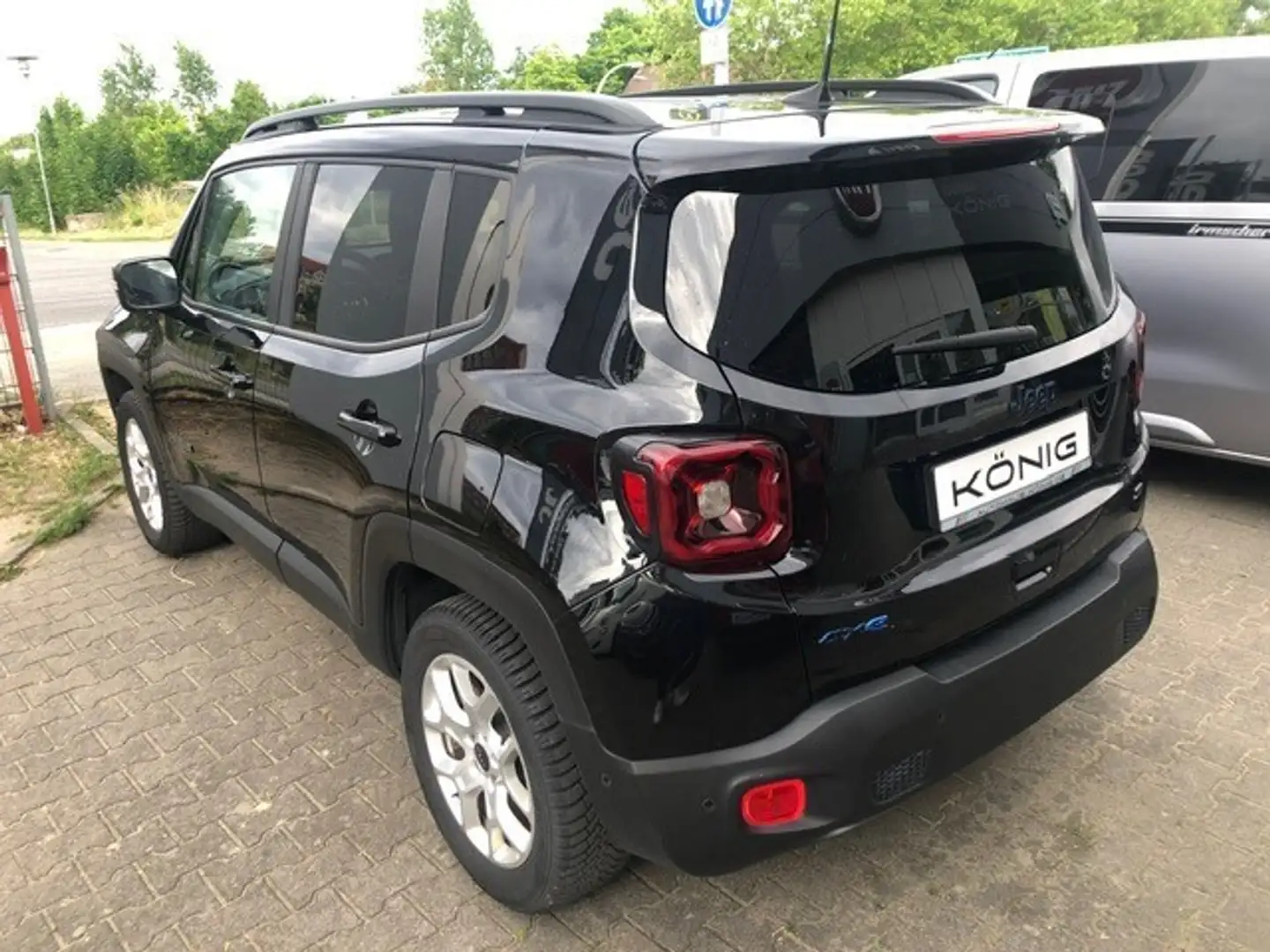 Jeep Renegade PHEV First Edition PHEV 4x4 Schwarz - 2