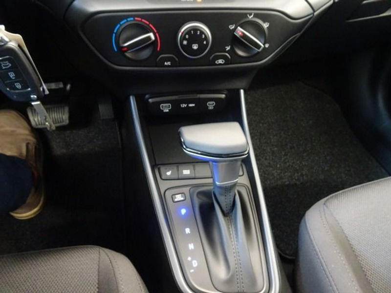 Hyundai i20 1.0 T-GDI Comfort 7DTC Navi — photo 15