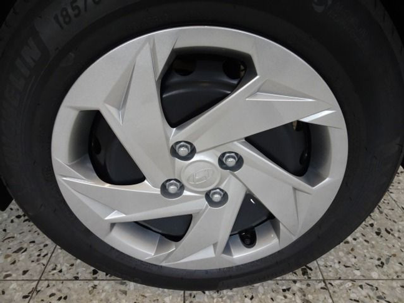 Hyundai i20 1.0 T-GDI Comfort 7DTC Navi — photo 3