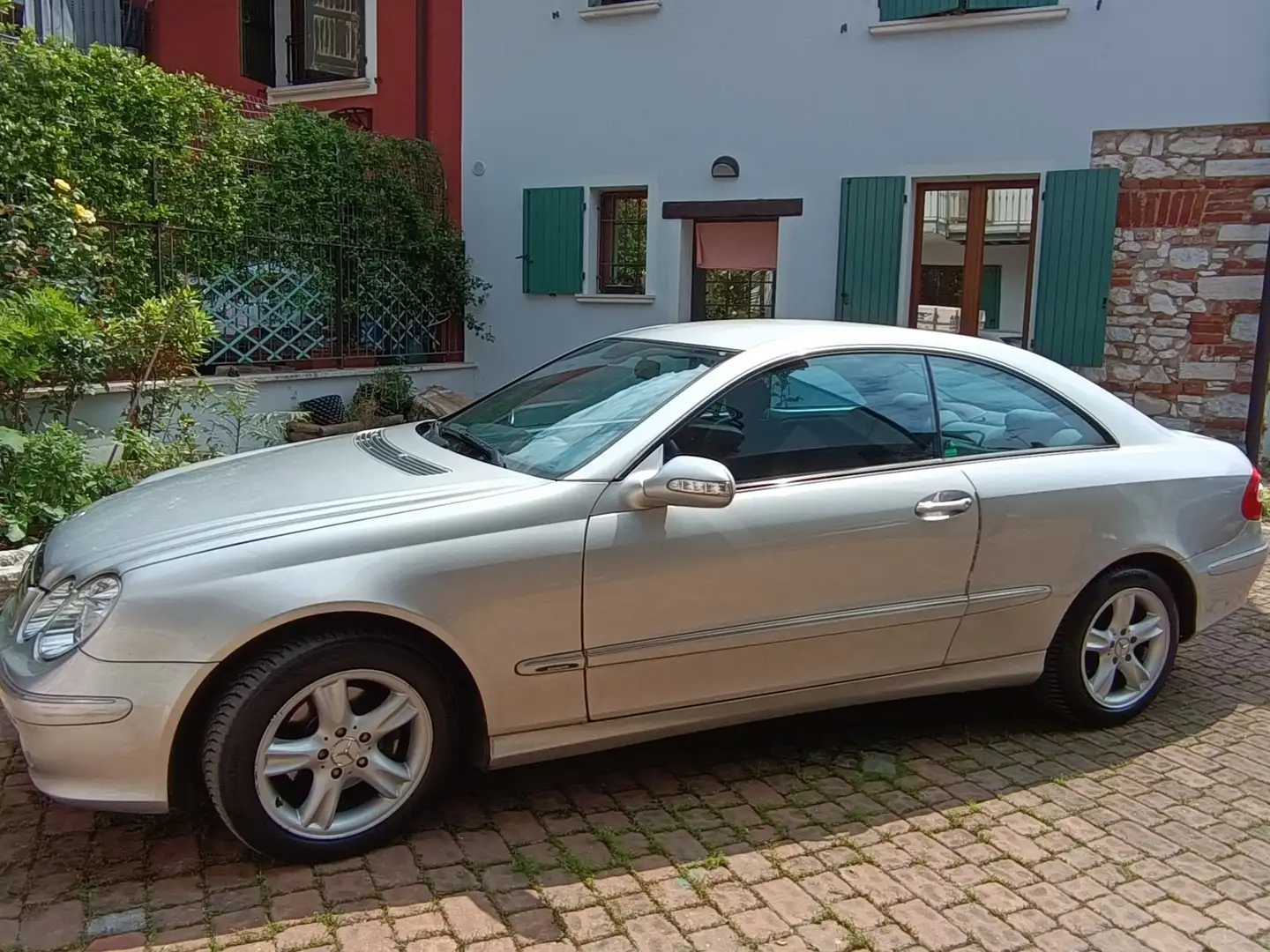 Mercedes-Benz CLK 200 CLK Coupe - C209 Coupe k tps Avantgarde Stříbrná - 2