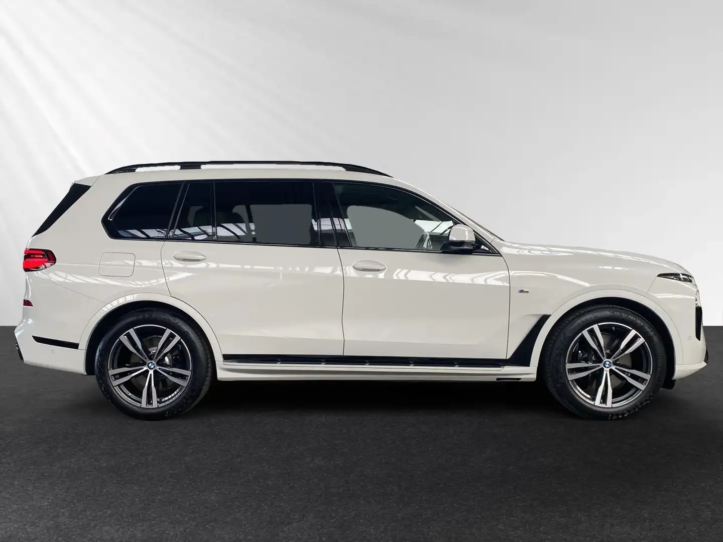 BMW X7 xDrive40i M Sport Pro|AHK|SkyLounge|Standhzg. Blanco - 2