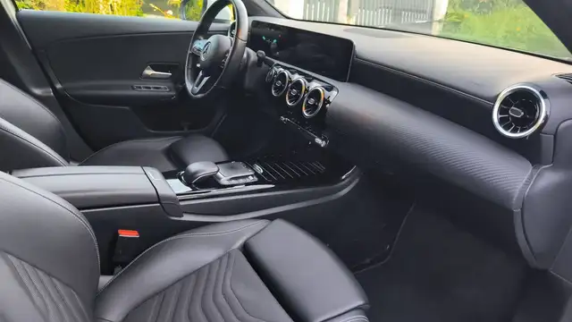 Mercedes-Benz A-Class view 10