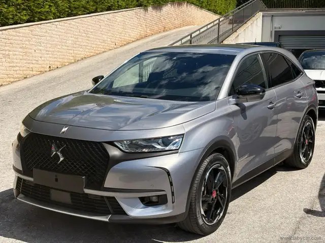 DS Automobiles DS 7 Crossback DS 7 E-Tense 225 Performance Line