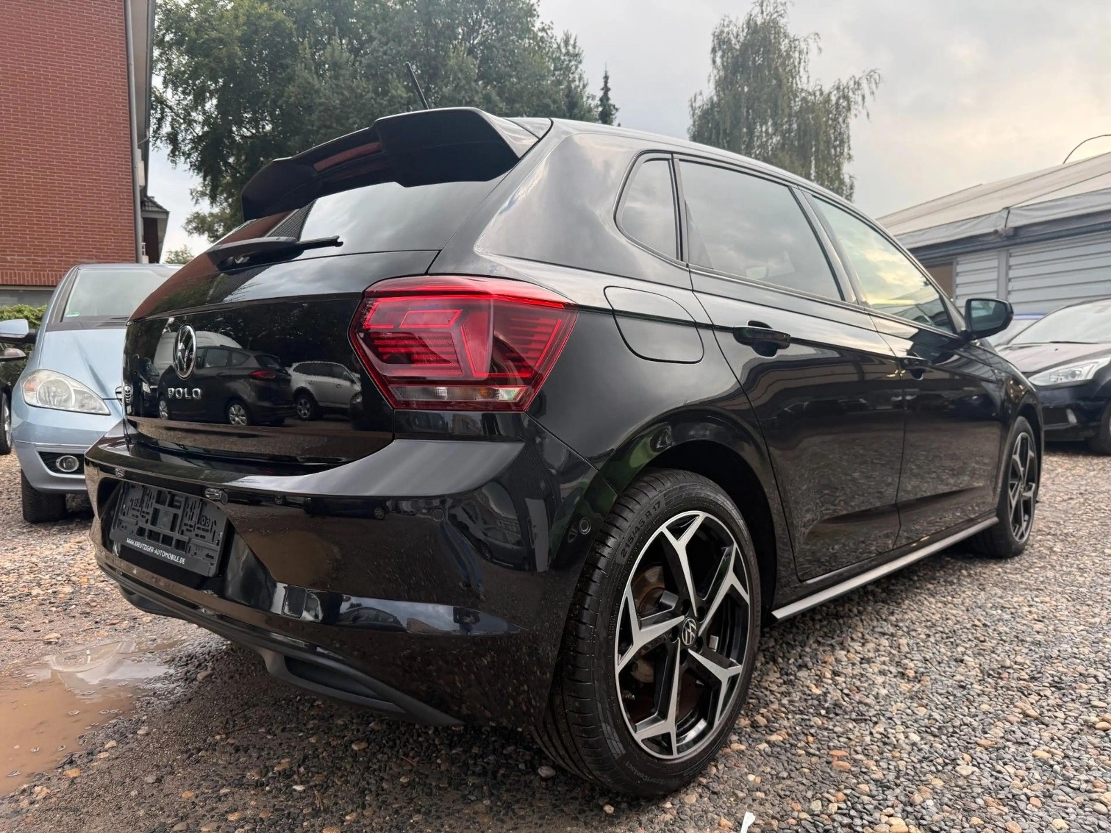 Volkswagen Polo VI Highline — photo 4