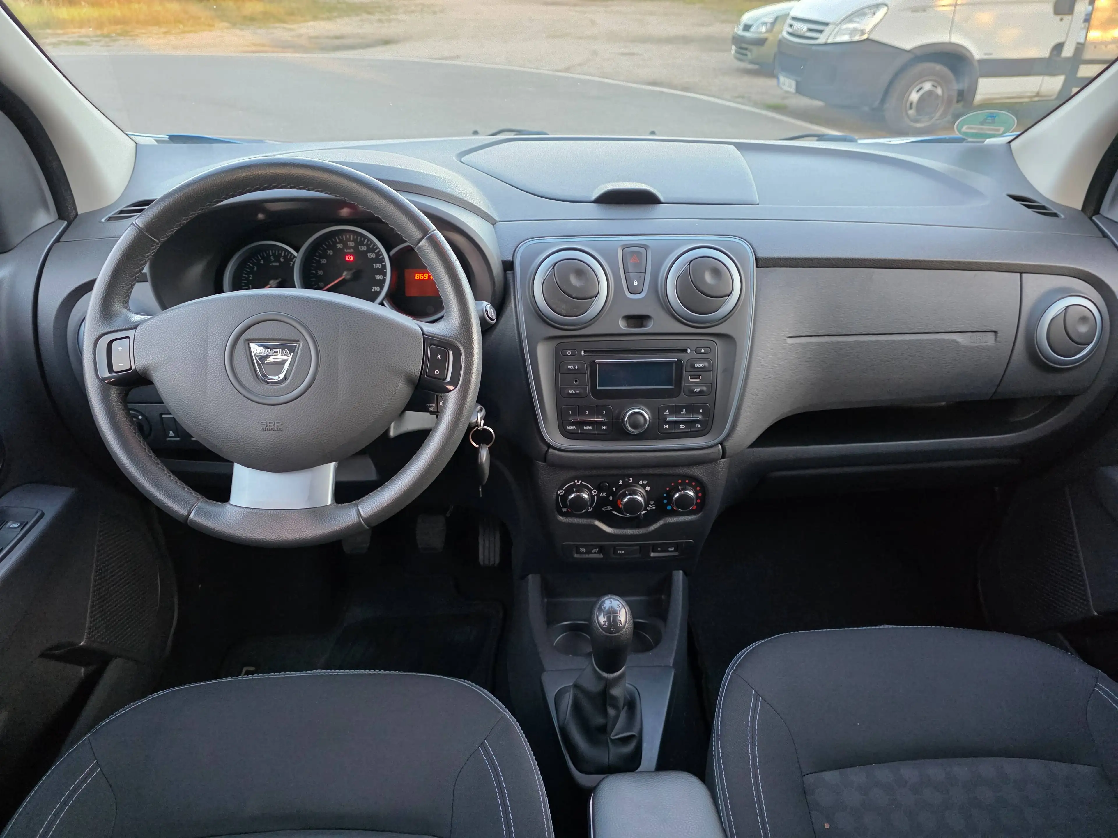 Dacia Lodgy Stepway — photo 15