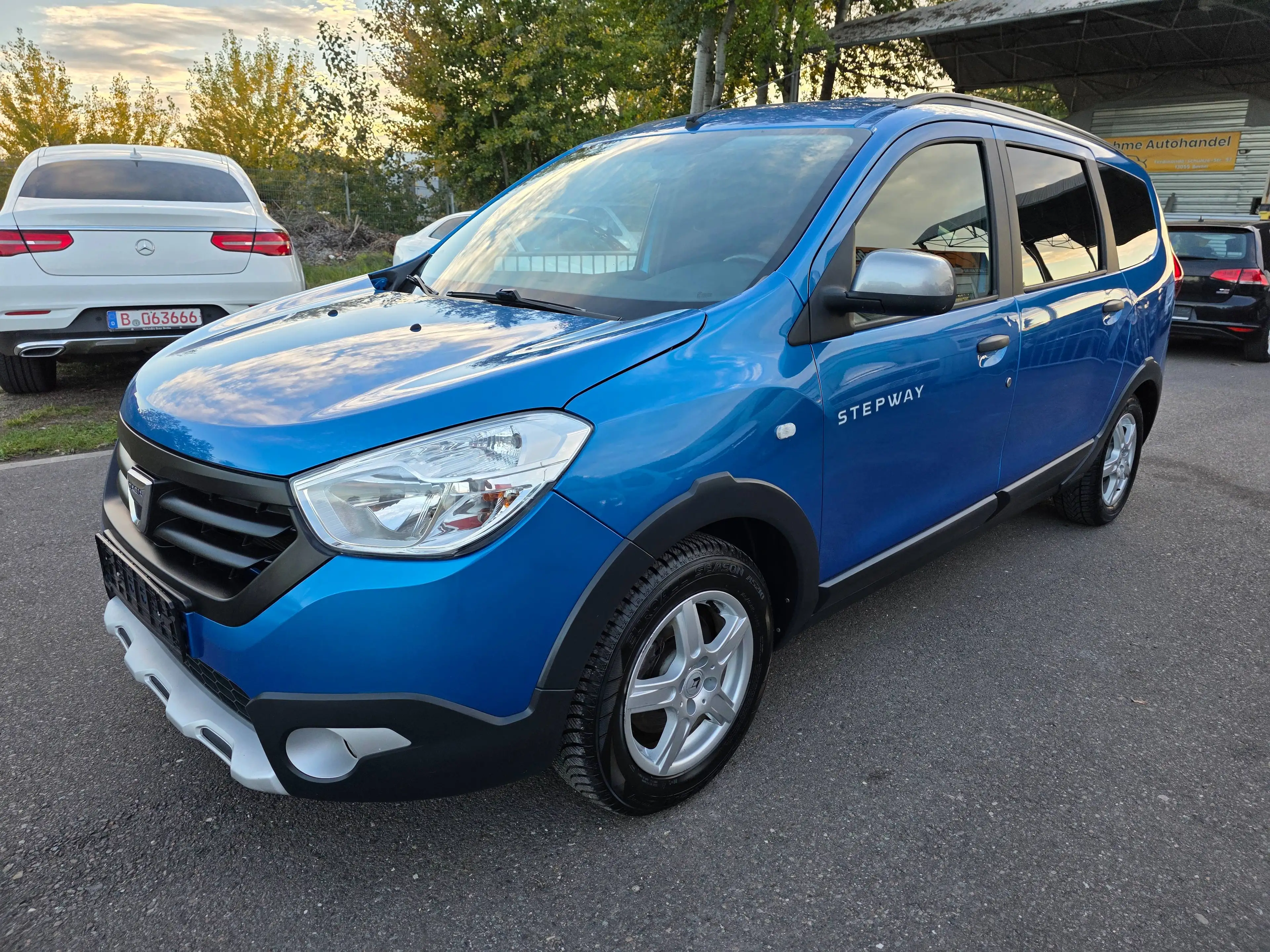 Dacia Lodgy Stepway — photo 9