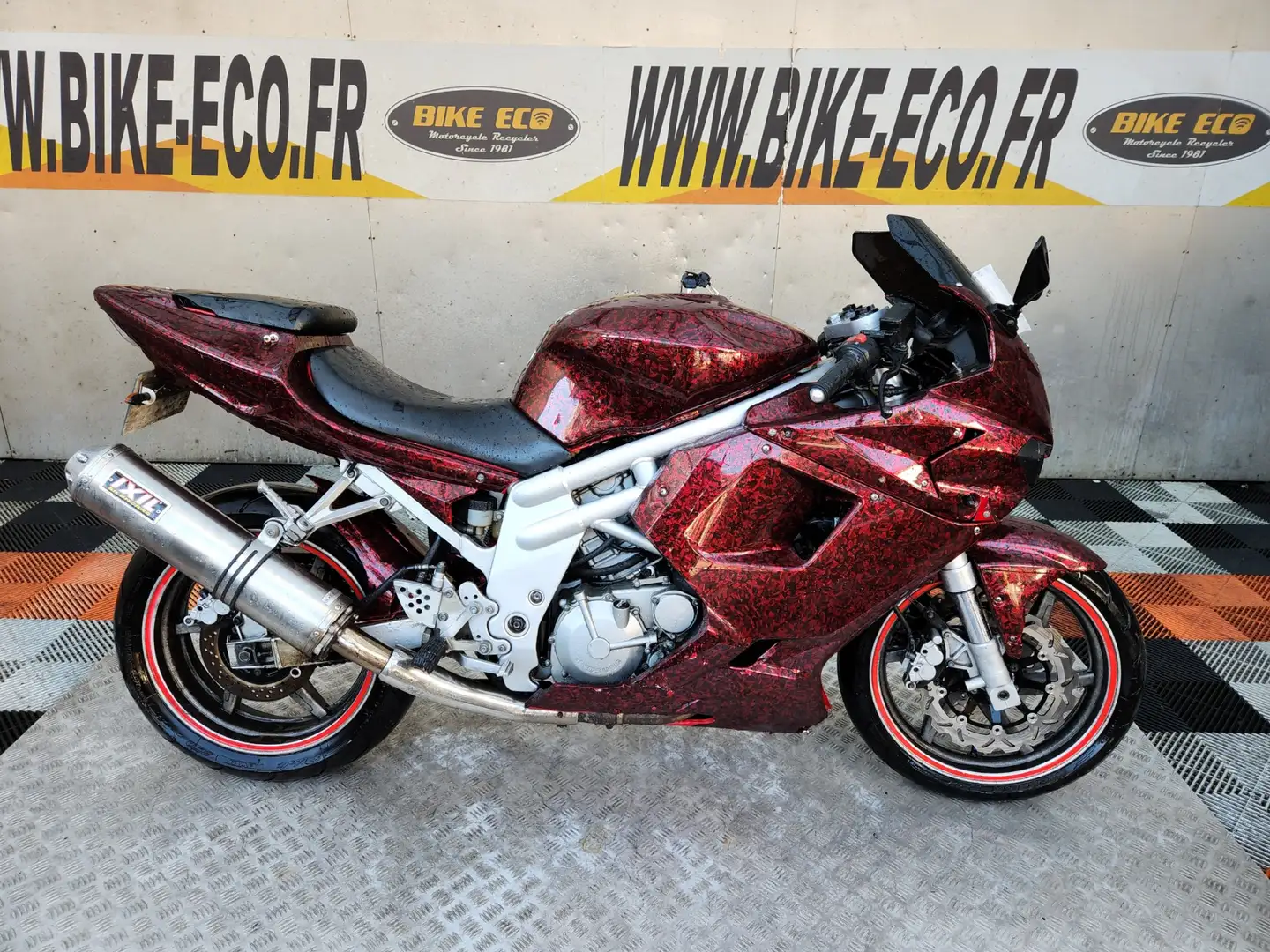 Hyosung GT 650 Rood - 1