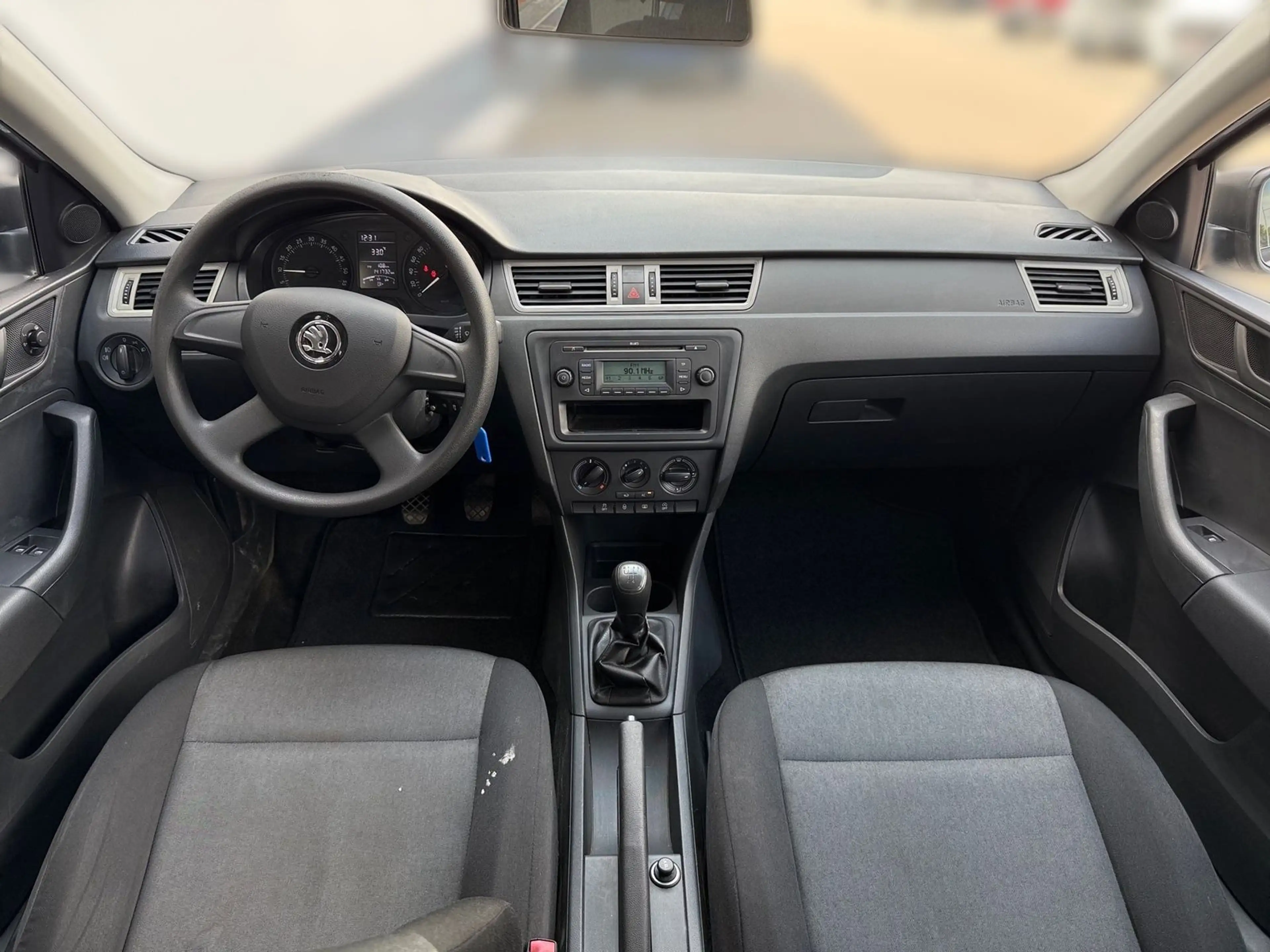 Skoda Rapid/Spaceback 1.6 TDI Greentec Klima — photo 12
