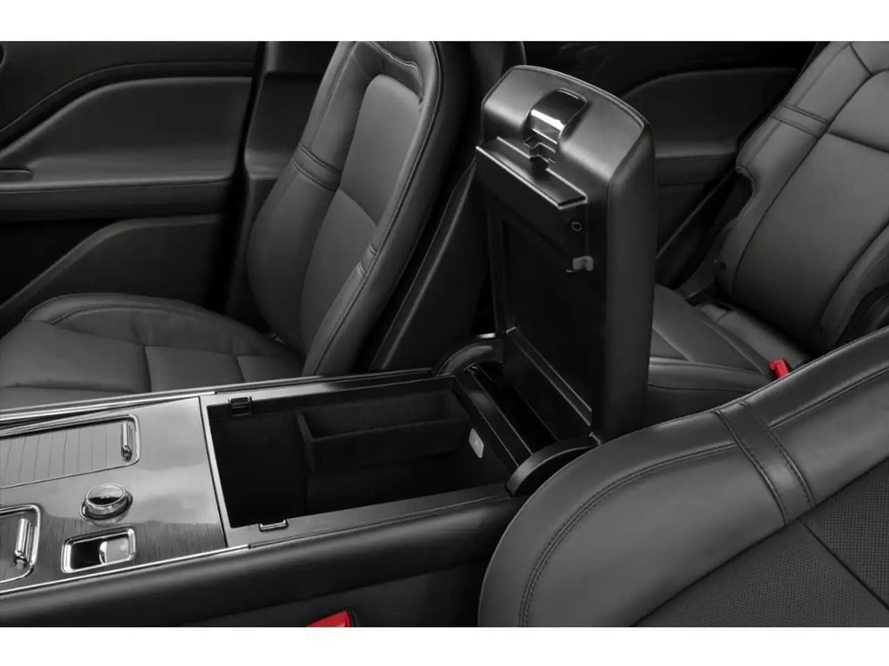 Lincoln Aviator снимка Lincoln Aviator