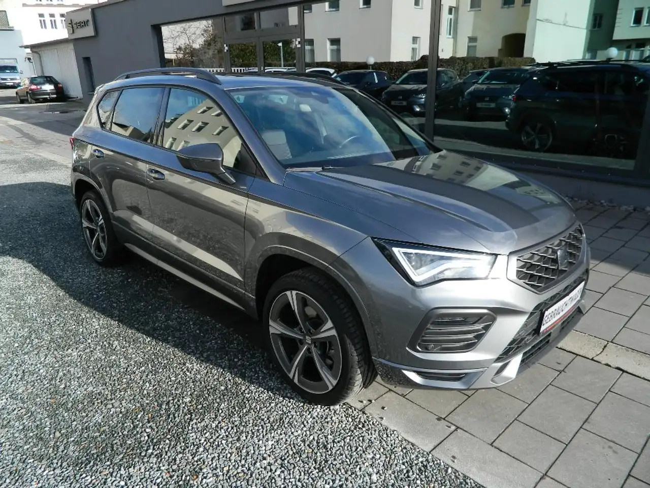 SEAT Ateca FR 1.5 TSI DSG Panorama/AHK/Sitzheiz/Beats/Navi/