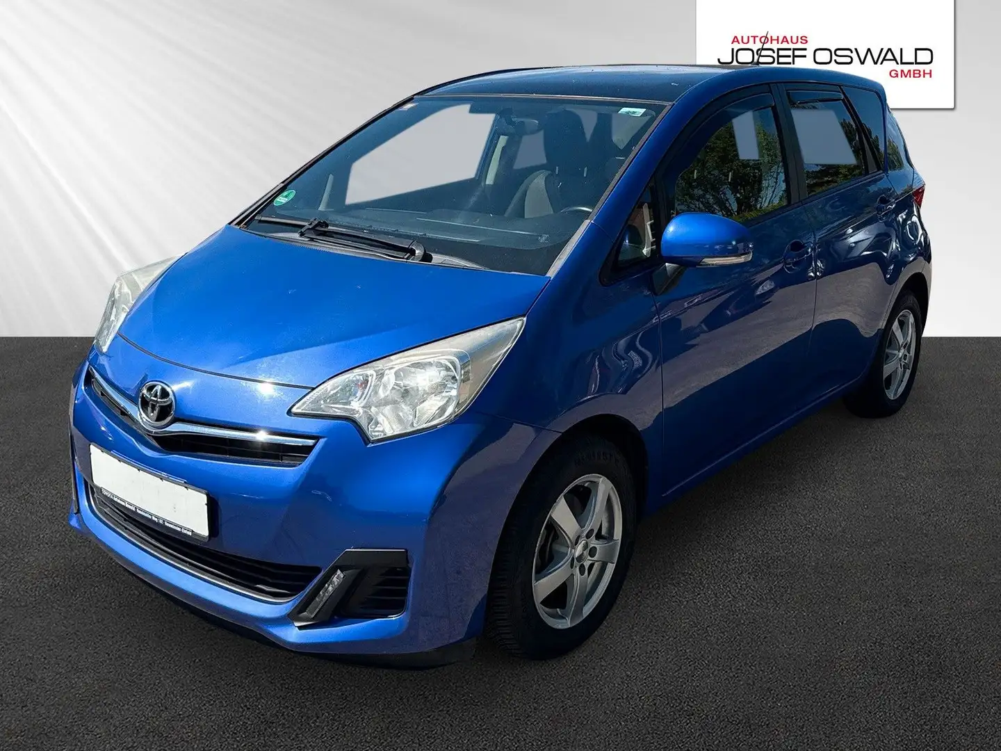 Toyota Verso-S Life Blau - 1