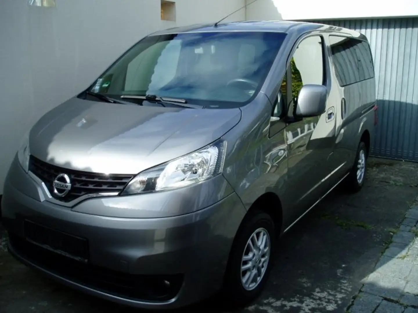 Nissan NV200 NV200 dCi 110 1.5 Evalia, Premium Grau - 1