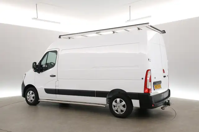 Renault Master view 4