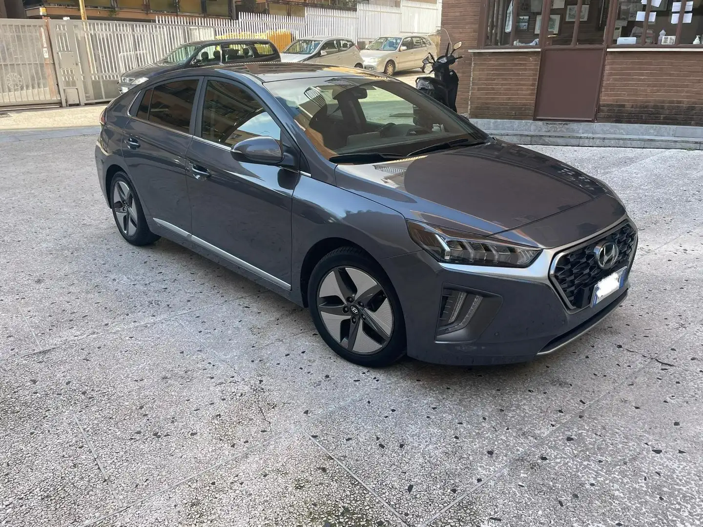 Hyundai IONIQ Ioniq 1.6 Hybrid DCT Prime Grigio - 1