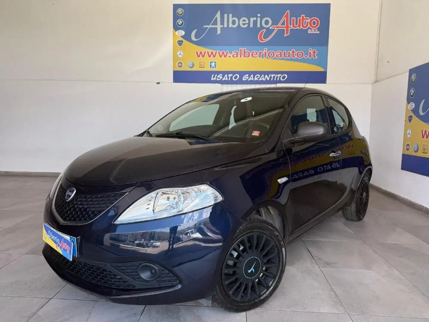 Lancia Ypsilon 1.2 69 CV 5 porte GPL Ecochic Silver Blu/Azzurro - 1