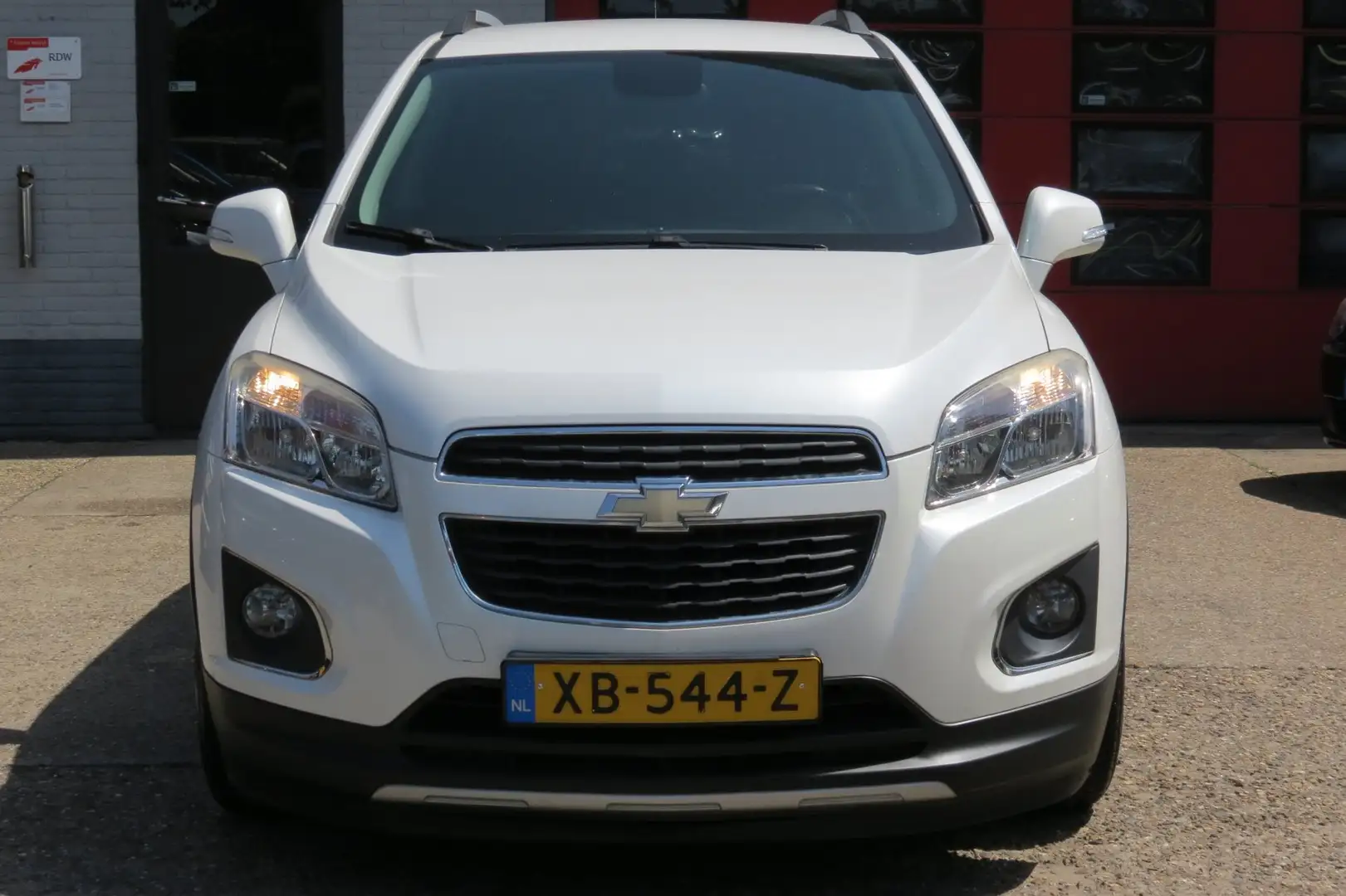 Chevrolet Trax 1.6 LT , NAVI, AIRCO , Cr Contr , Trekhaak Weiß - 2