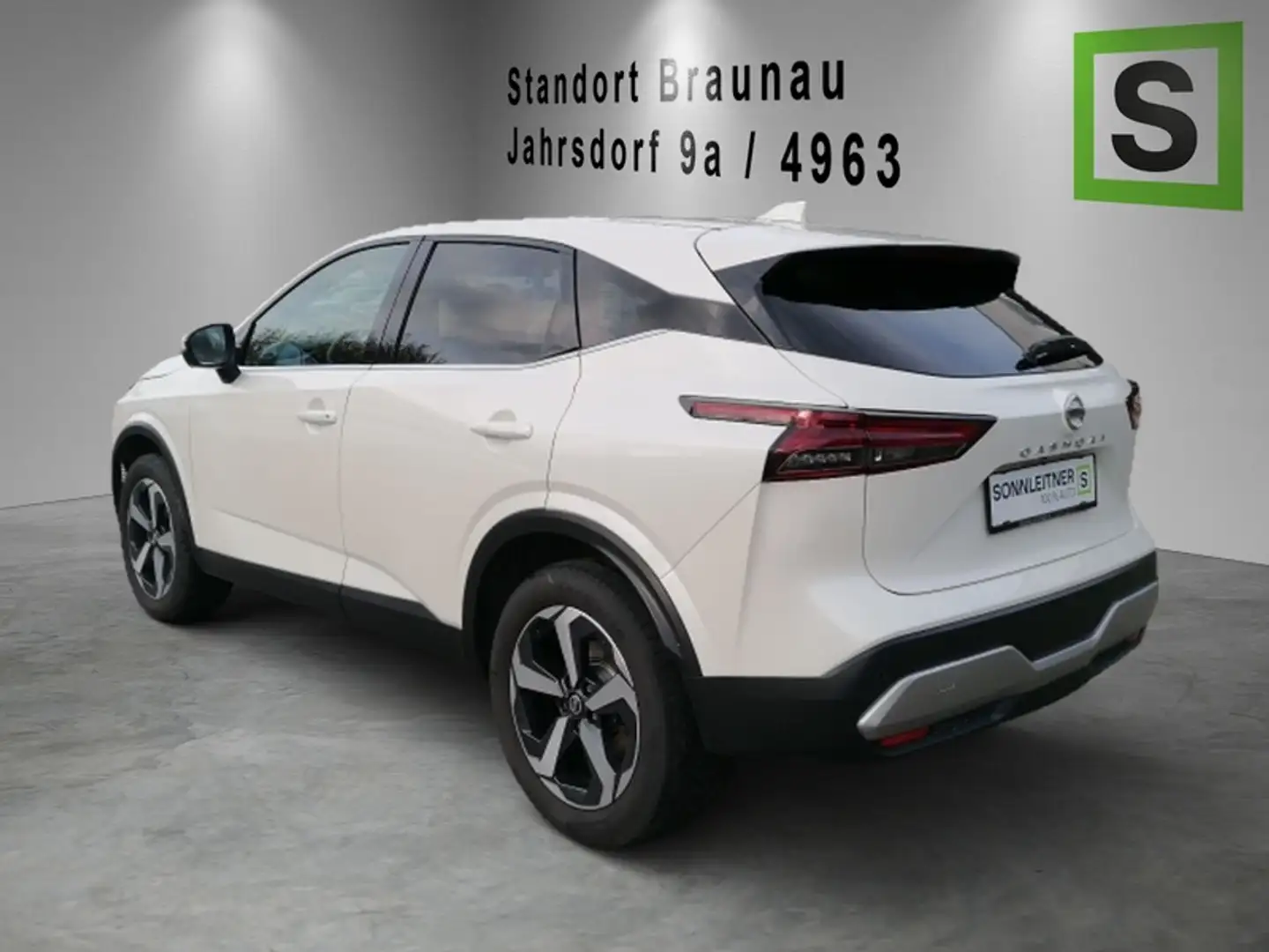 Nissan Qashqai QASHQAI Acenta N-Connecta 1.3 DIG-T MHEV Weiß - 2
