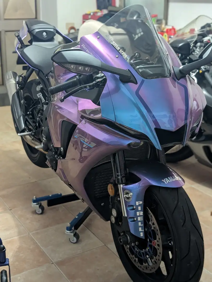 Yamaha YZF-R1 Bleu - 2