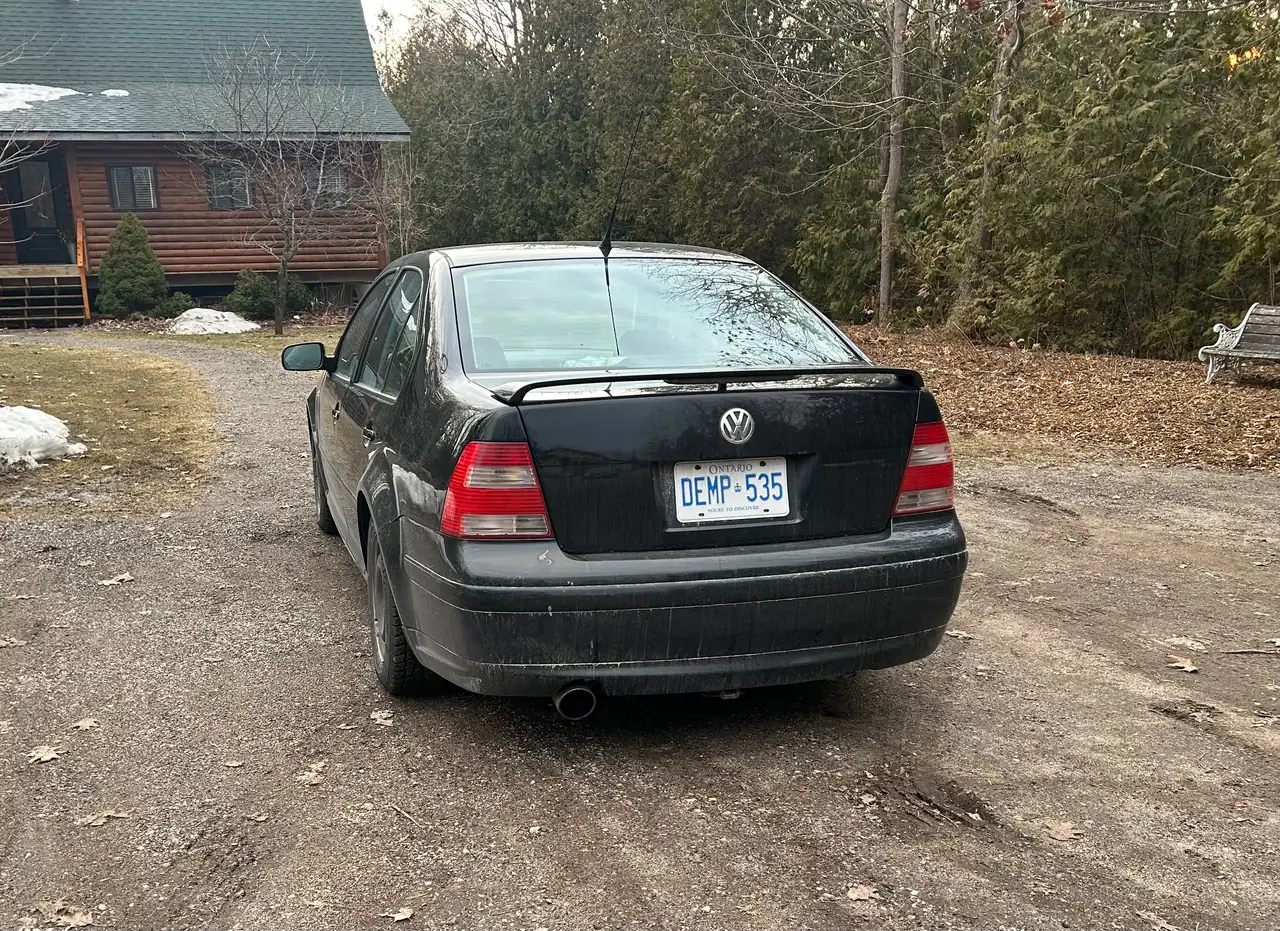 Volkswagen Jetta снимка Volkswagen Jetta