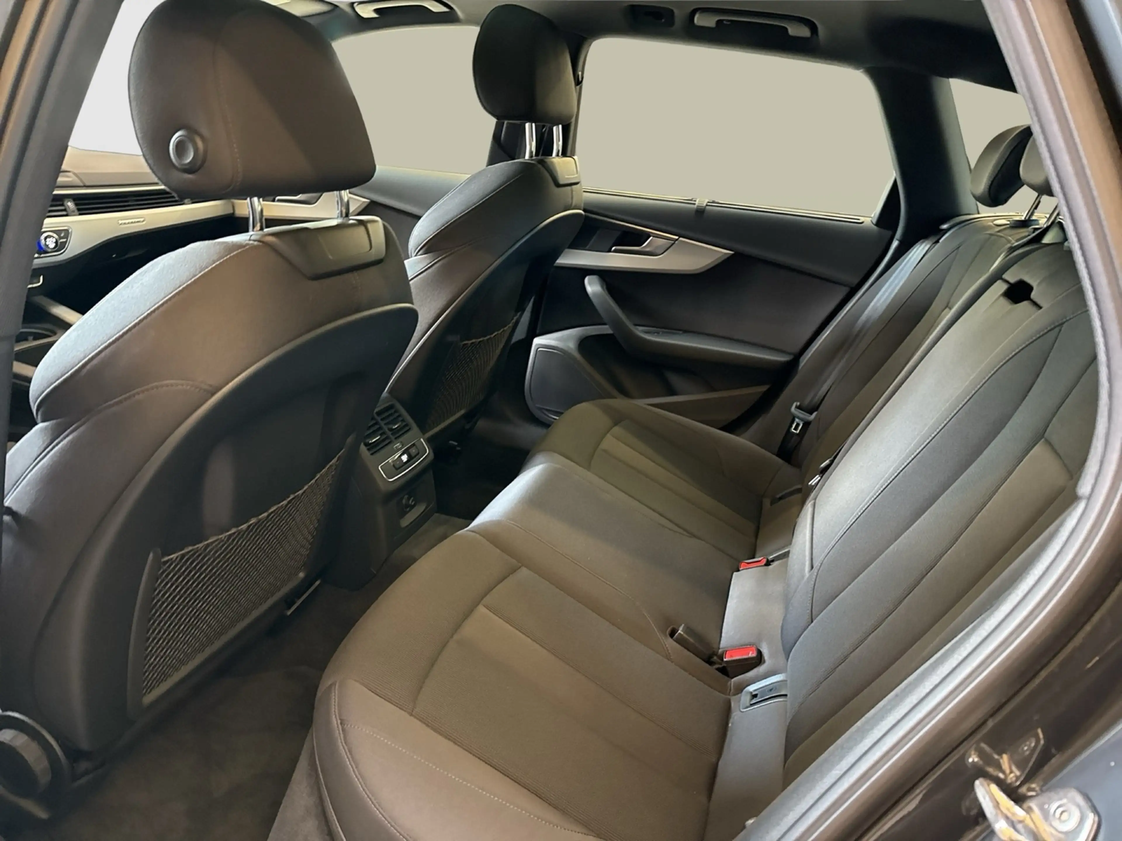Audi A4 allroad 45 quattro PANO CAM MATRIX NAVI+ — photo 10
