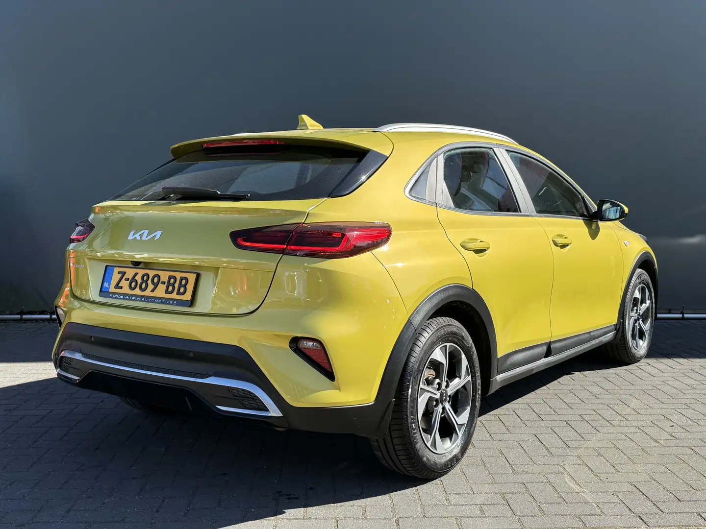 Kia XCeed BWJ 2023 1.0 T-GDi 120 PK ComfortLine APPLE CARPLA Geel - 2