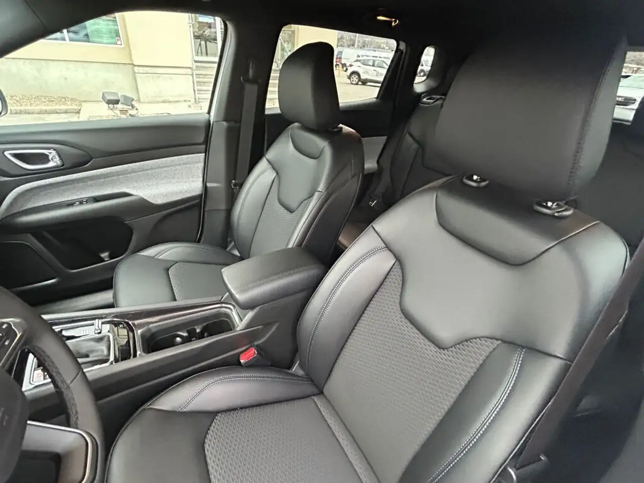 Jeep Compass снимка Jeep Compass