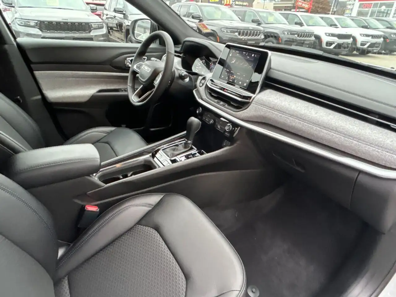 Jeep Compass снимка Jeep Compass