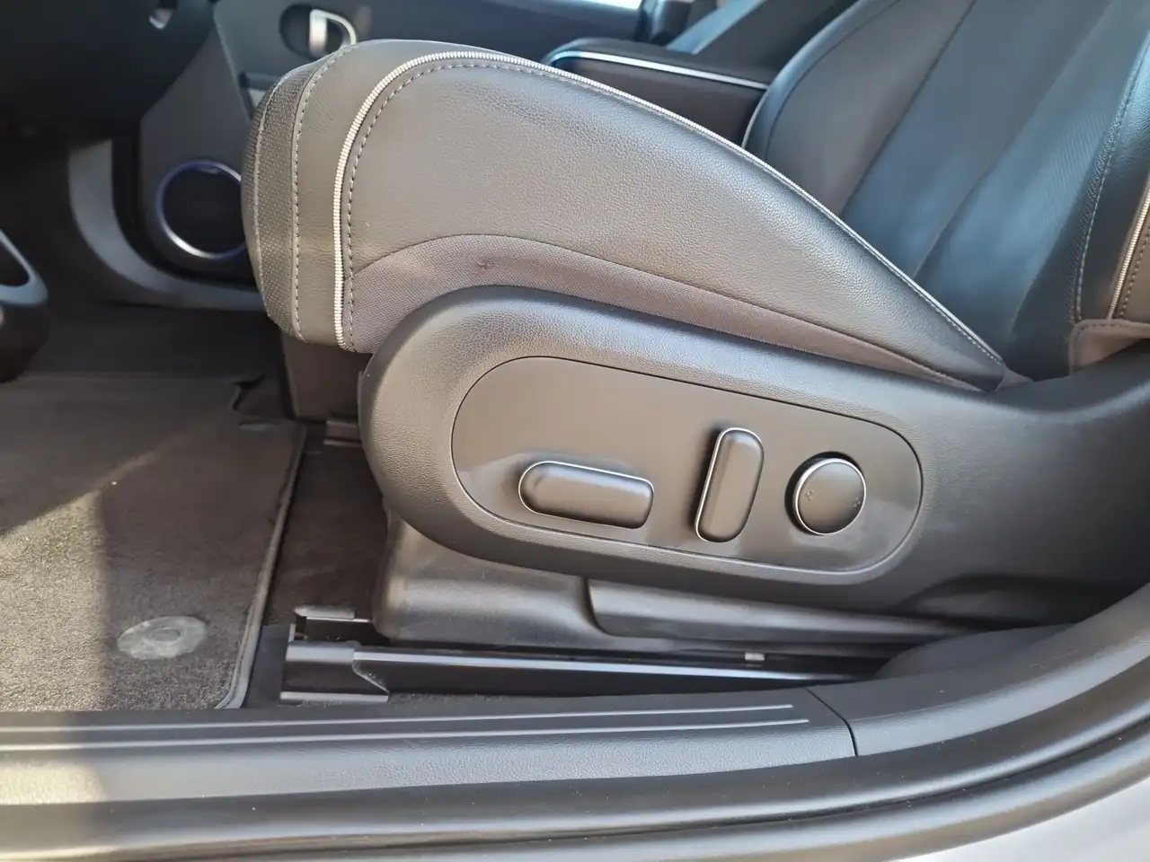 Hyundai IONIQ 5 IONIQ 5 72,6 kWh 4WD Uniq 16
