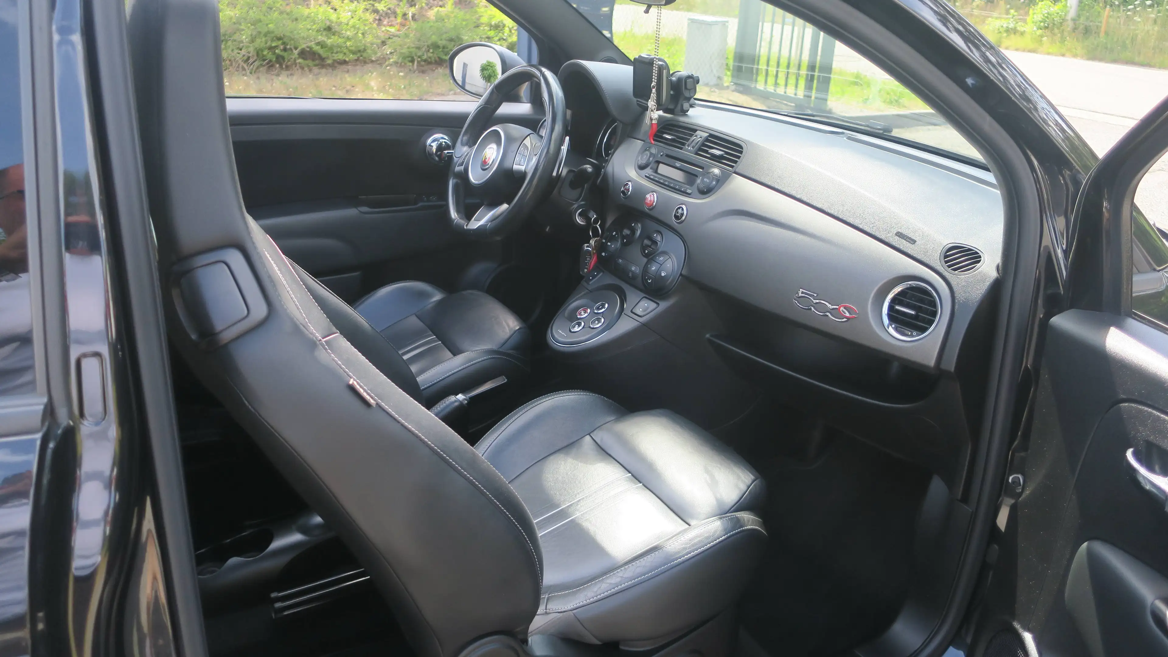 Abarth 595 Competizione 595C 1.4 T-Jet Competizione Cabrio — photo 7