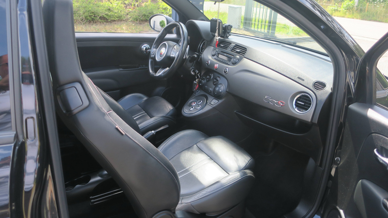 Abarth 595 Competizione 595C 1.4 T-Jet Competizione Cabrio — photo 7