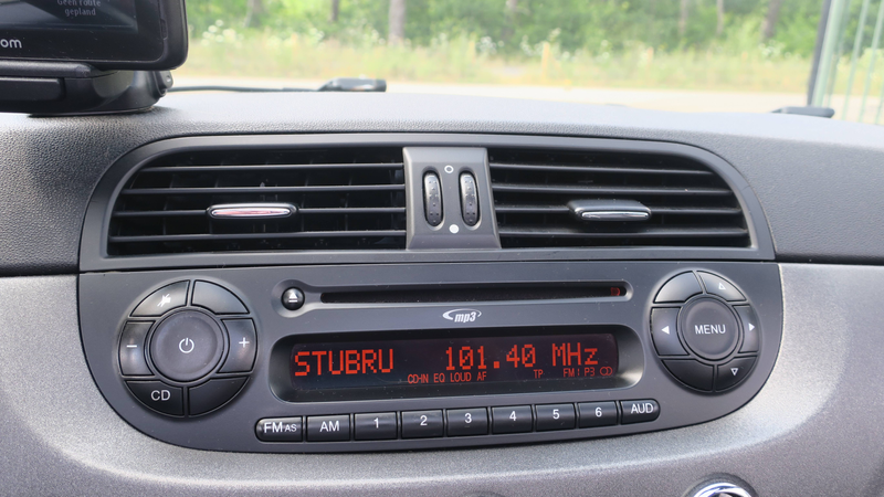 Abarth 595 Competizione 595C 1.4 T-Jet Competizione Cabrio — photo 14