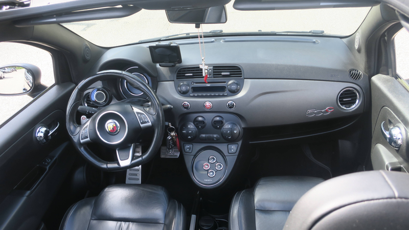 Abarth 595 Competizione 595C 1.4 T-Jet Competizione Cabrio — photo 9