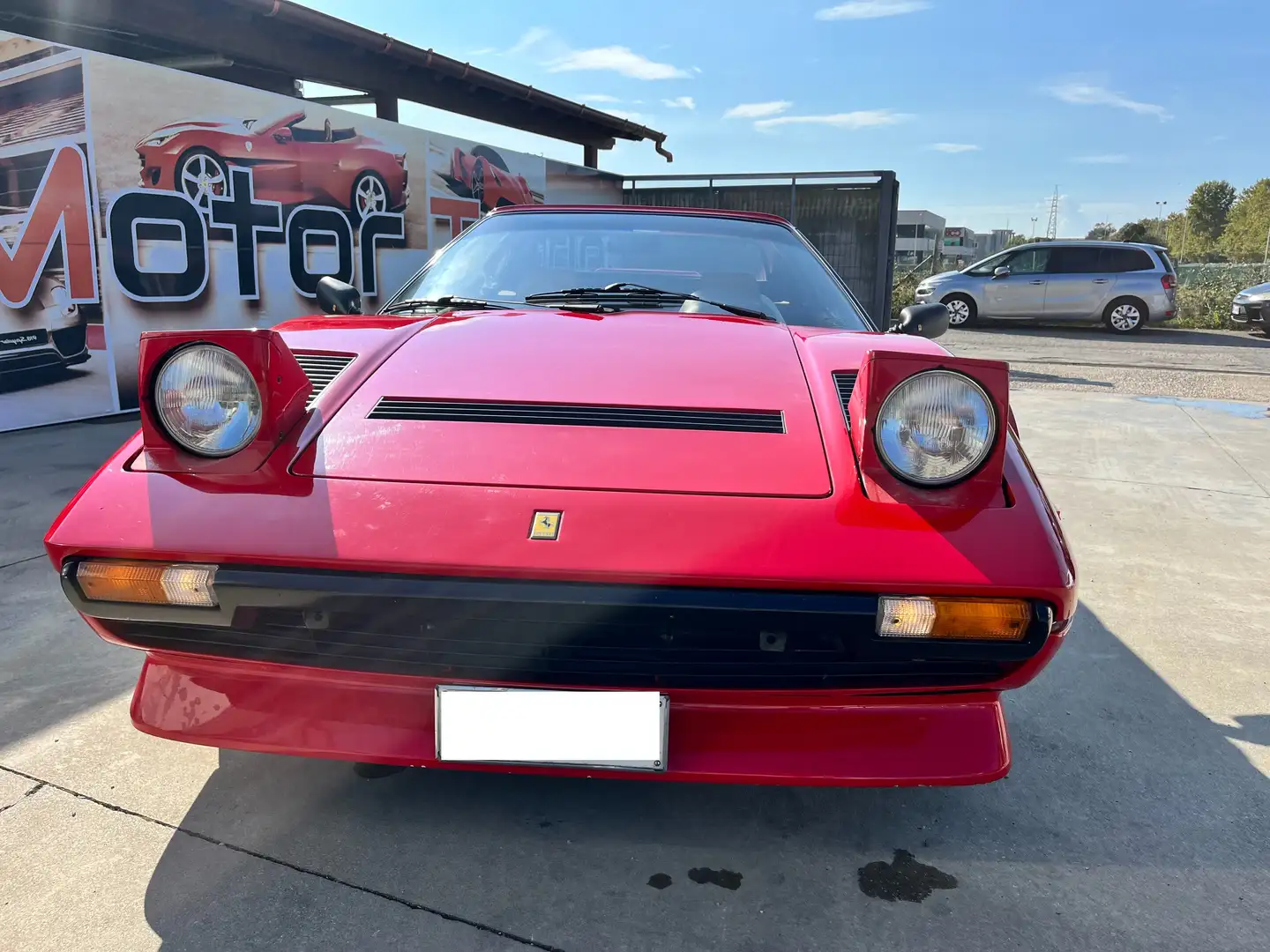 Ferrari 208 2.0 turbo GTS 220cv Piros - 2