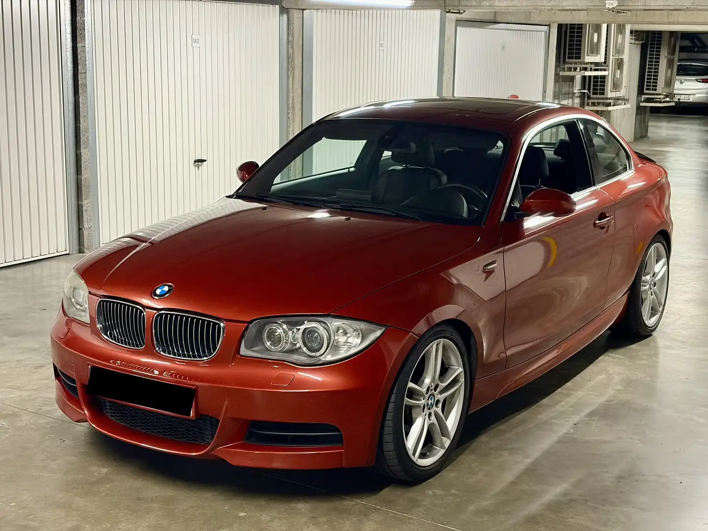 BMW 135 135i Coupe - 1